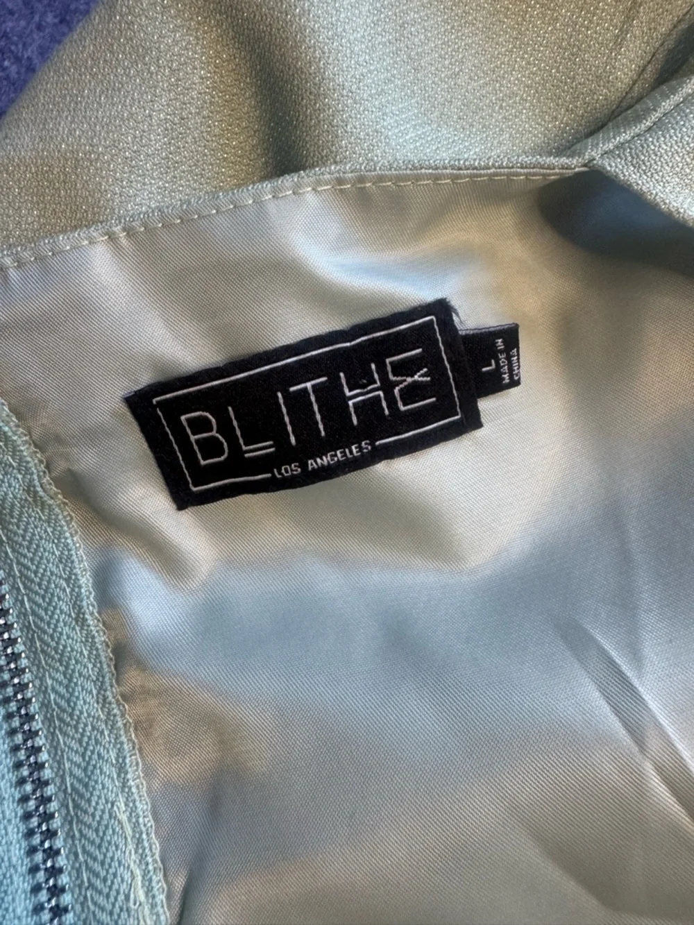 Blithe LA Chain Strap Crop Top - Picture 3 of 4